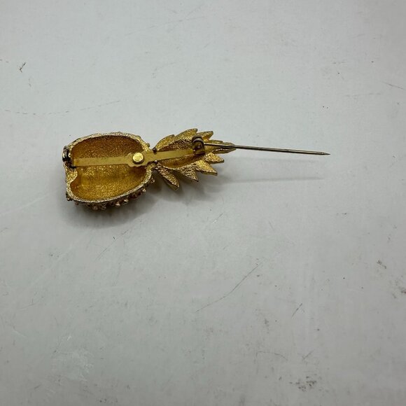 Vintage Gold-Tone Pineapple Brooch Pin - Picture 3 of 4